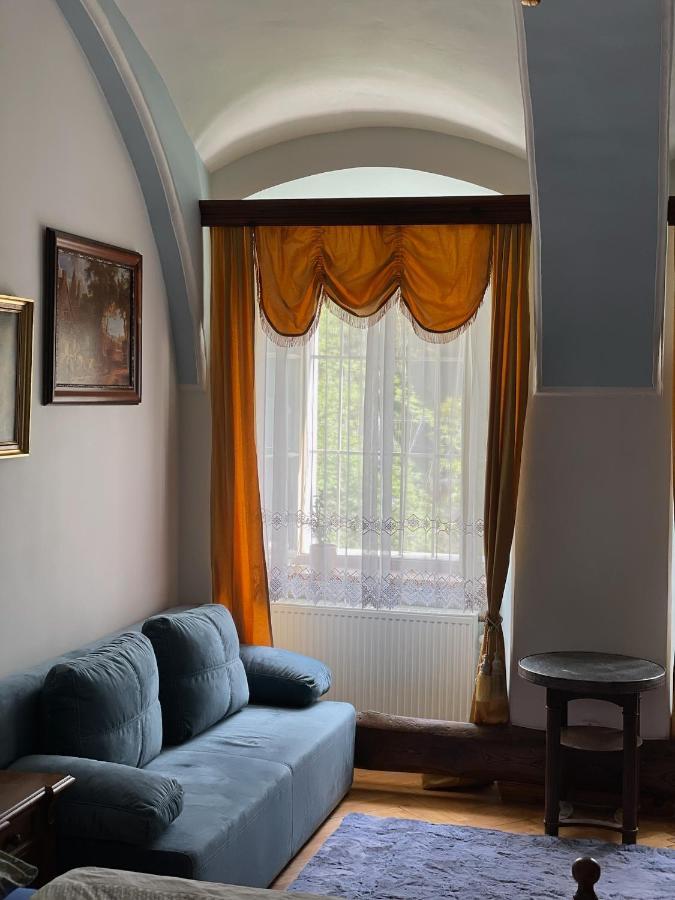 Apartman Sunny Adam Na Zamku เชสกา คาเมนิเซอ ภายนอก รูปภาพ